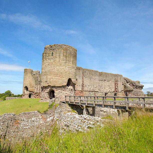 Welsh language Rhuddlan Castle Pamphlet Guide